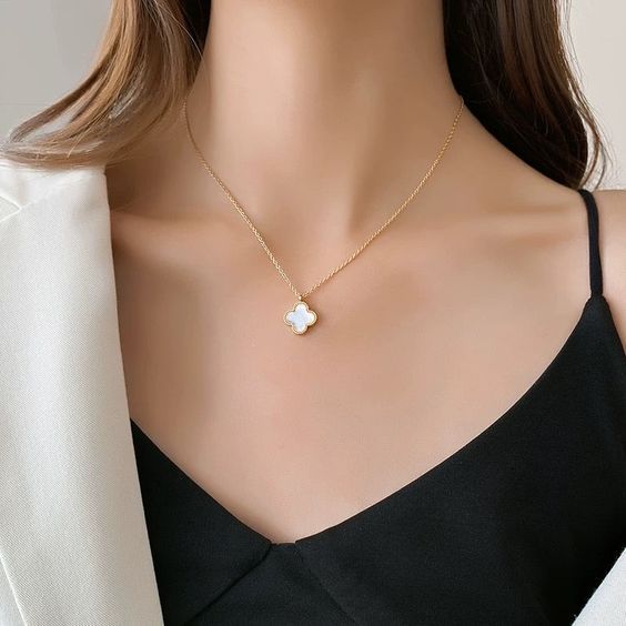 Double Sided Clover Pendant Necklace