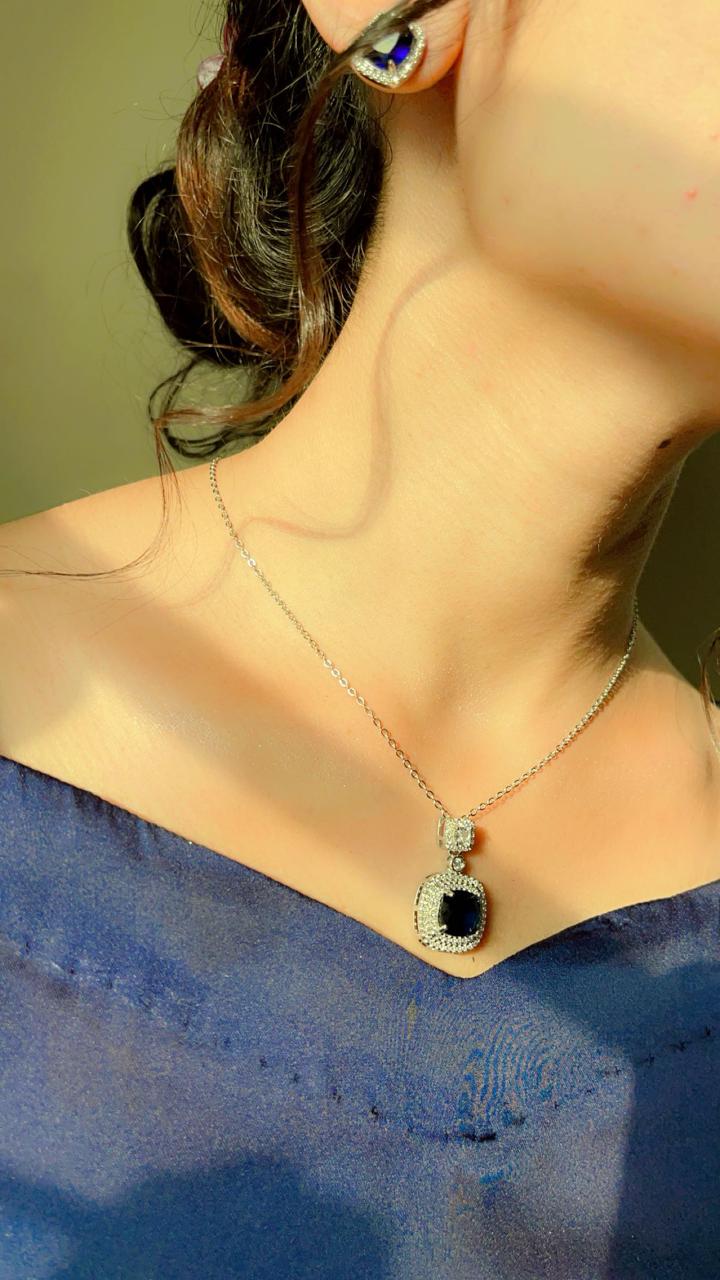 Blue Sapphire Complete Set Necklace Gleamora