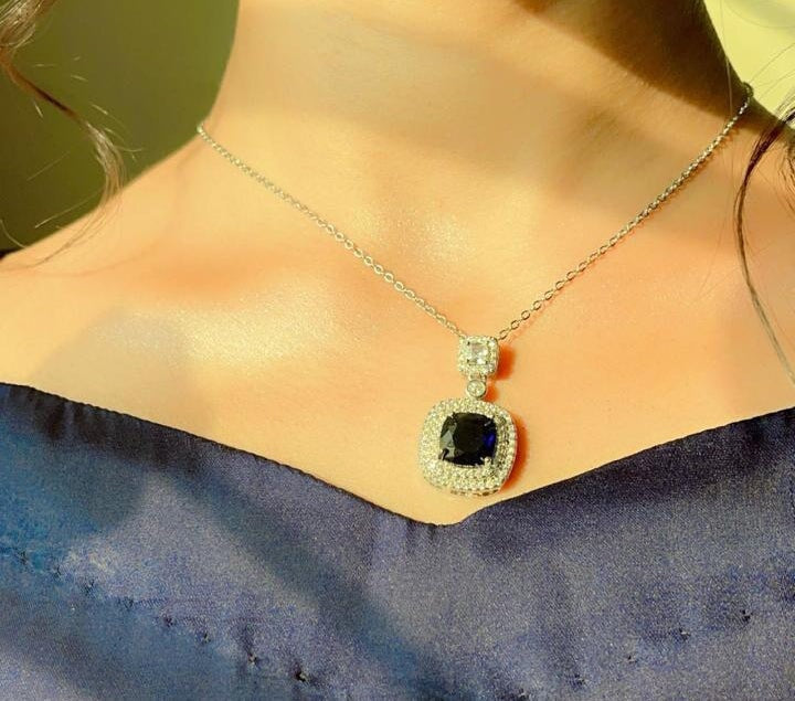 Blue Sapphire Complete Set Necklace Gleamora