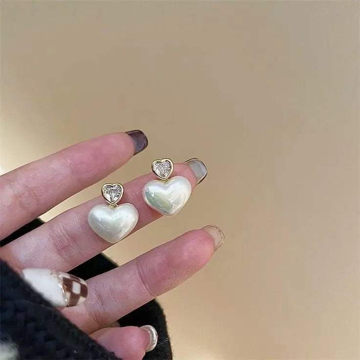 Pearl Stone Heart - Earring